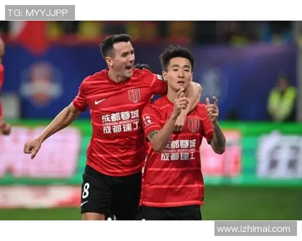 中超球星风采:聚焦中国足球顶尖球员的表现与未来发展 中超球星风采:聚焦中国足球顶尖球员的表现与未来发展